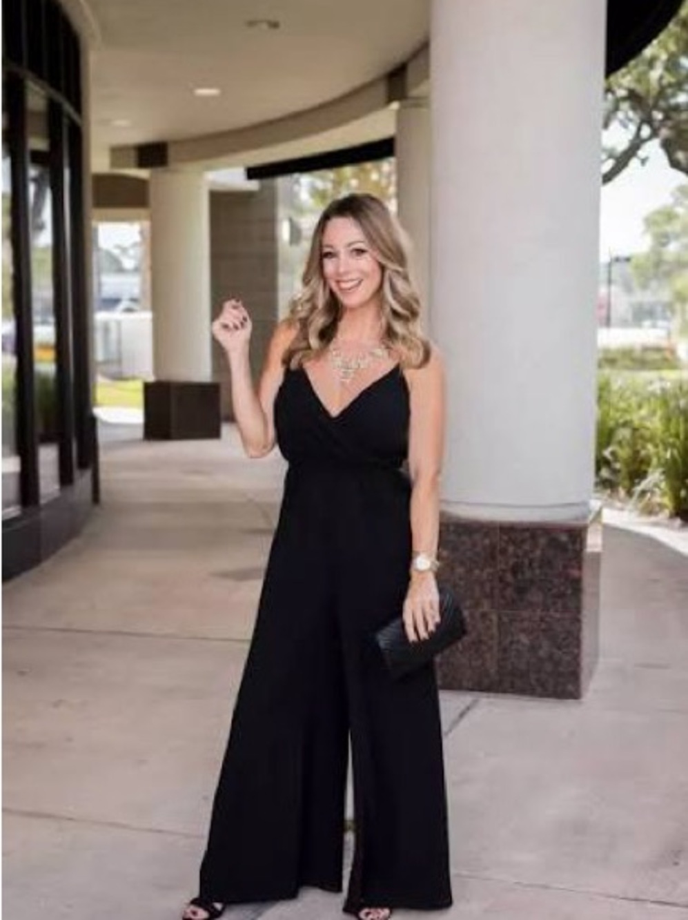 Classic Black V-Neck Sleeveless Jumpsuit